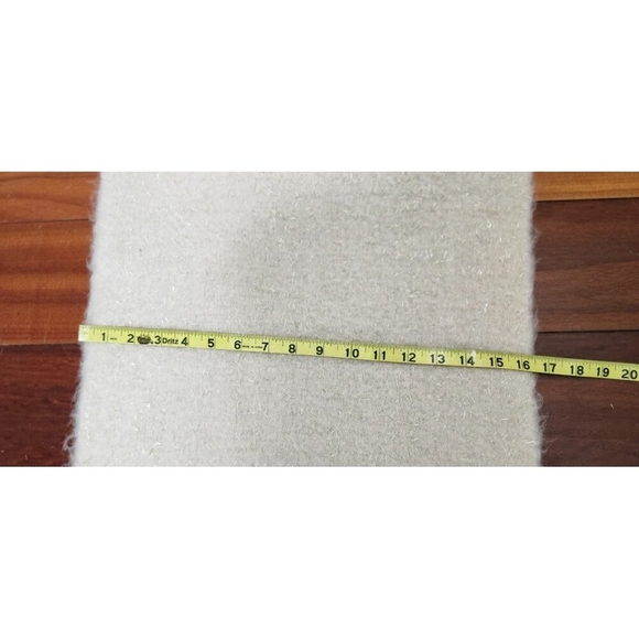 Jade &Clarisse Paris Beige Fringe Scarf 100% Viscose Soft Sparkle Wrap 76x16 - Picture 9 of 10